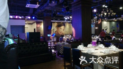 开音乐主题餐厅店必看：约启模式开店流程投资避坑指南