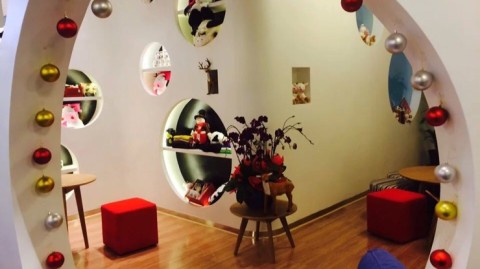 《开冰淇淋店开店流程&amp;利润模型：2026年避开这7个坑至少省5万》（29字，含核心关键词”开冰淇淋店开店流程“+长尾词”冰淇淋店利润“+LSI词”避坑“）