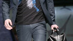 《2026新手开男装店流程与投资预算？男装店选址进货利润》