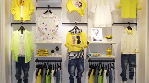 新手开服装店：从0到1实操指南(开店流程+避坑经验)