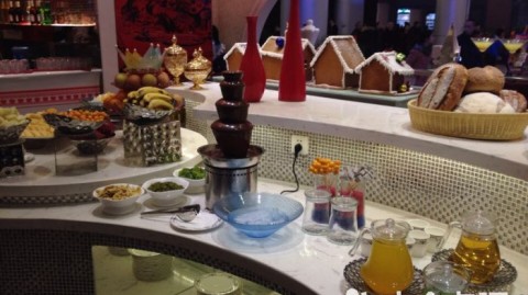 魔幻主题餐厅开店攻略：新手投资成本与选址避坑