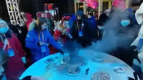 新手开冰雪主题火锅店开店流程与投资多少钱？2026年选址技巧进货渠道避坑全攻略