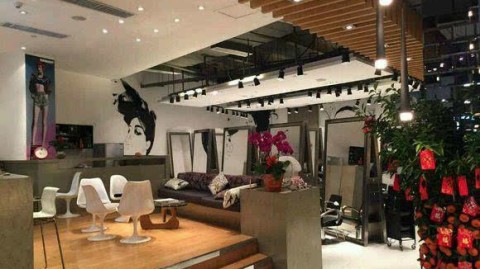开美发店开店流程全攻略：投资预算+选址技巧+避坑