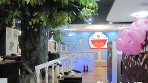 新手开卡通主题餐厅加盟流程：投资预算+选址技巧+避坑指南（2026实操版）