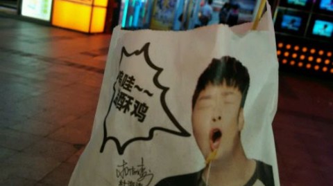 跨界餐饮人开炸鸡店：35平月流水9万，他说选址占开店成功一半