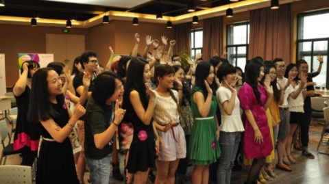 2026新手开女装店开店流程攻略：投资多少钱？选址技巧+避坑指南