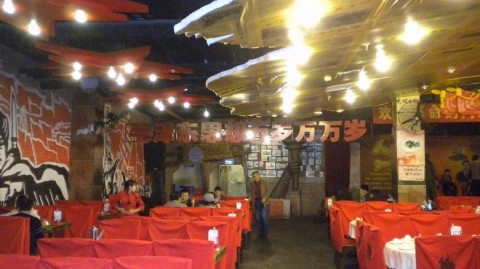 新手开红色主题餐厅预算选址装修避坑