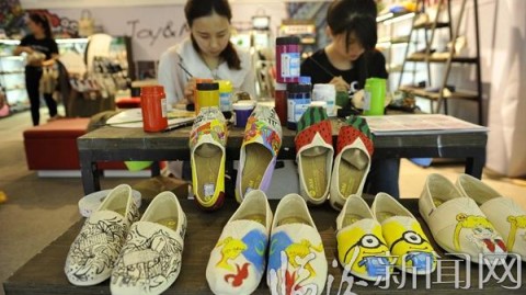 开鞋店开店流程：投资多少钱、选址技巧、进货渠道、避坑指南全攻略