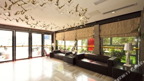 新手开她他主题酒店：投资预算+选址技巧+避坑（2026实操版）