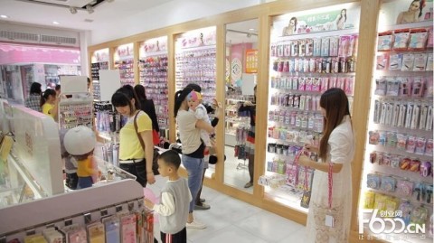 饰品店怎么开？开店流程+避坑指南（投资+利润+选址+进货）