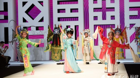 开服装店开店流程与避坑指南：从投资预算到进货盈利全攻略