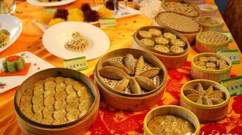 新手开美食节主题档口店，2026开店流程与避坑全攻略