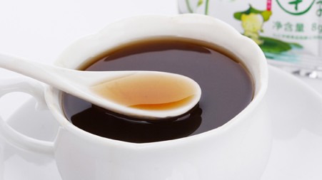 物业经理转型开凉茶店：38平月营6万，熬过两个夏天才出头