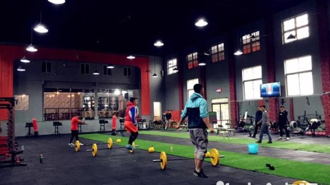 前外贸业务员加盟青少儿体能馆：248平月营14万，一年回本，她说选品定生死
