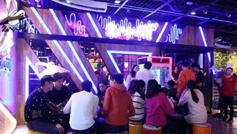 新手开餐厅店开店流程一览表，2026兔入江湖主题餐厅加盟投资利润大公开！