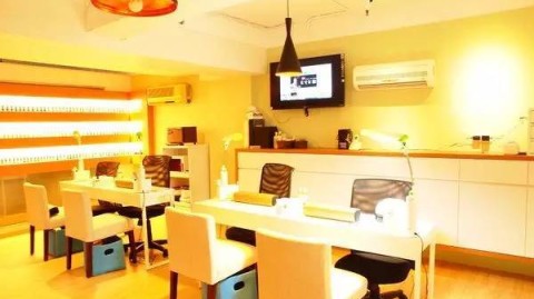 开美甲店避坑指南：投资+选址+进货全流程