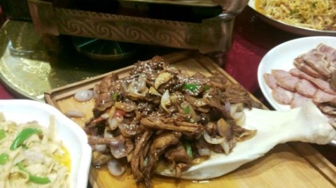 开红色怀旧主题餐厅加盟开店攻略：投资预算+选址避坑+全流程实操（2026版）