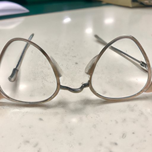 大场面眼镜大场面眼镜，如何选择适合自己的眼镜款式？ 