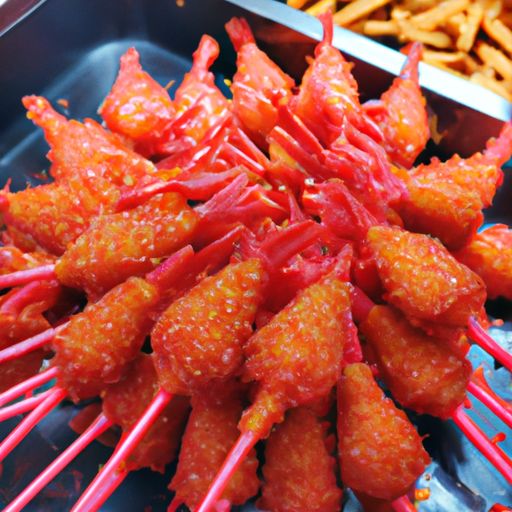 小红帽炸串是一种流行于中国大陆的小吃，最早起源于重庆和成都