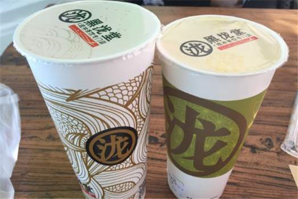 黑龙堂黑龙堂和黑泷堂奶茶：两大奶茶品牌的比较 黑泷堂奶茶图2