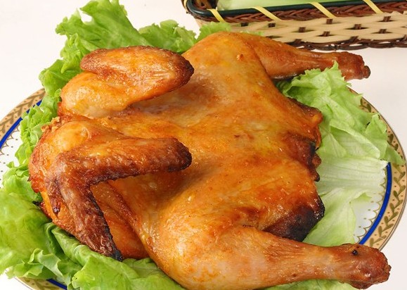 手撕烤鸭让你垂涎的美味手撕烤鸭，品尝中国传统美食的极致享受